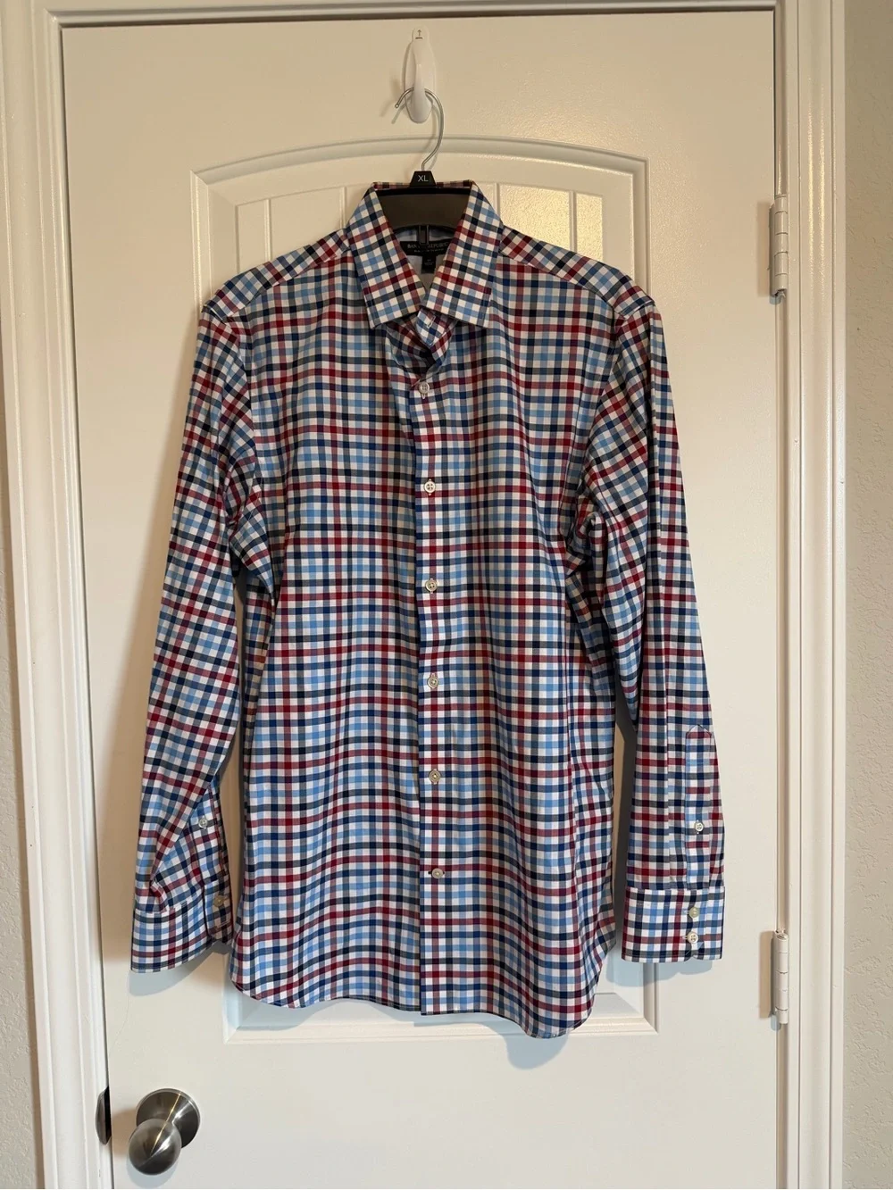 Banana Republic Men's Check Dress Shirt in Blue and Red